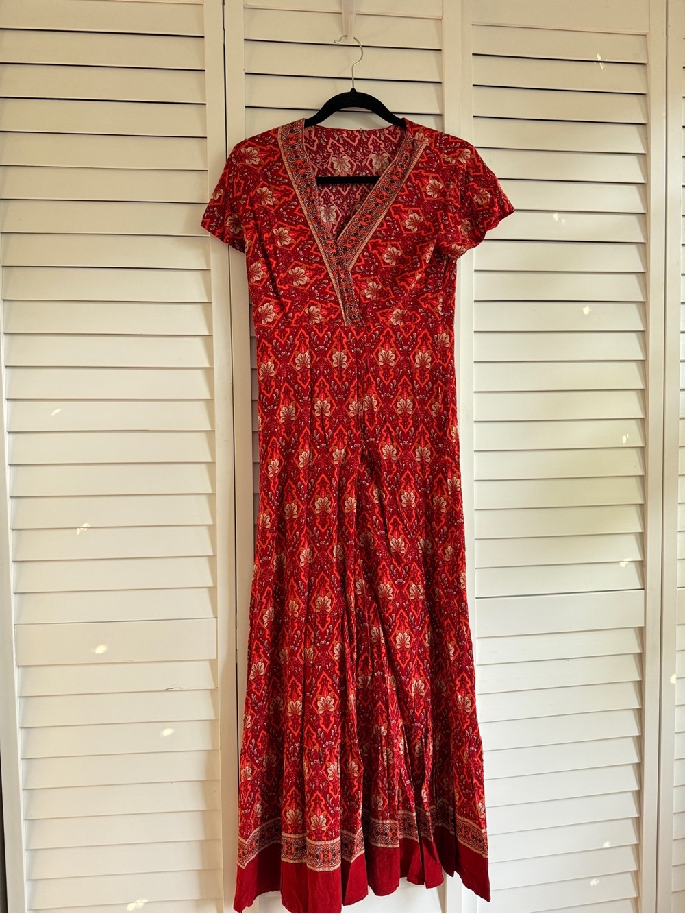 Red Printed V-Neck Maxi Dress - Women's